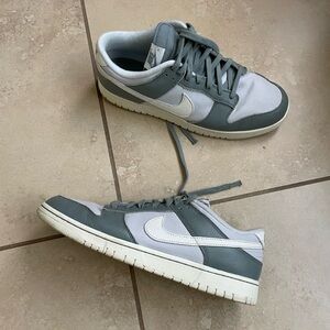 Nike Dunks - Size 12